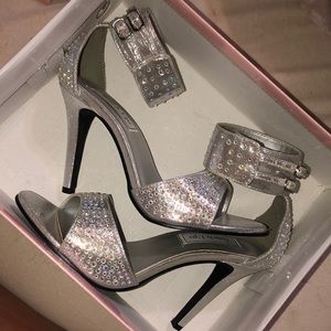 Silver rhinestone hills